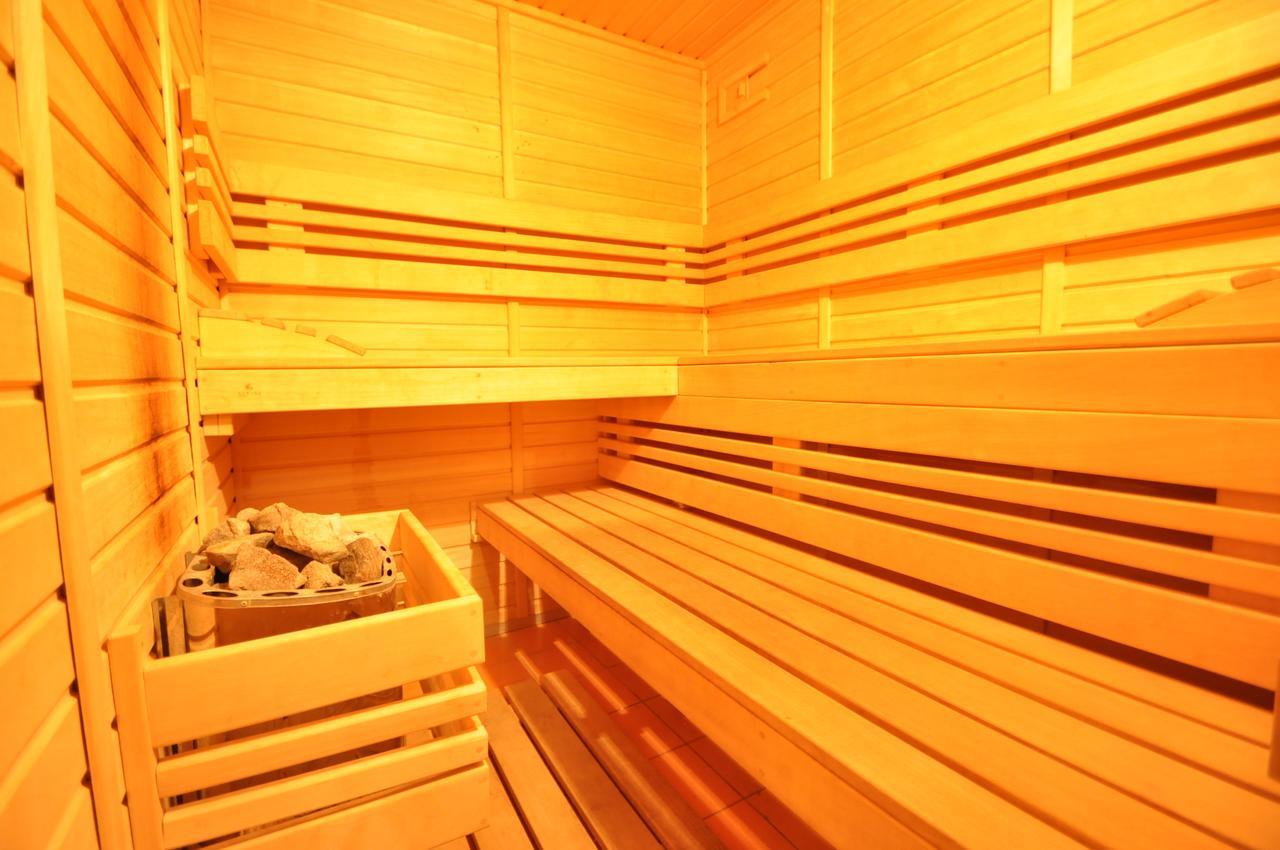 Pension Imperial Spa ยีชิน ภายนอก รูปภาพ